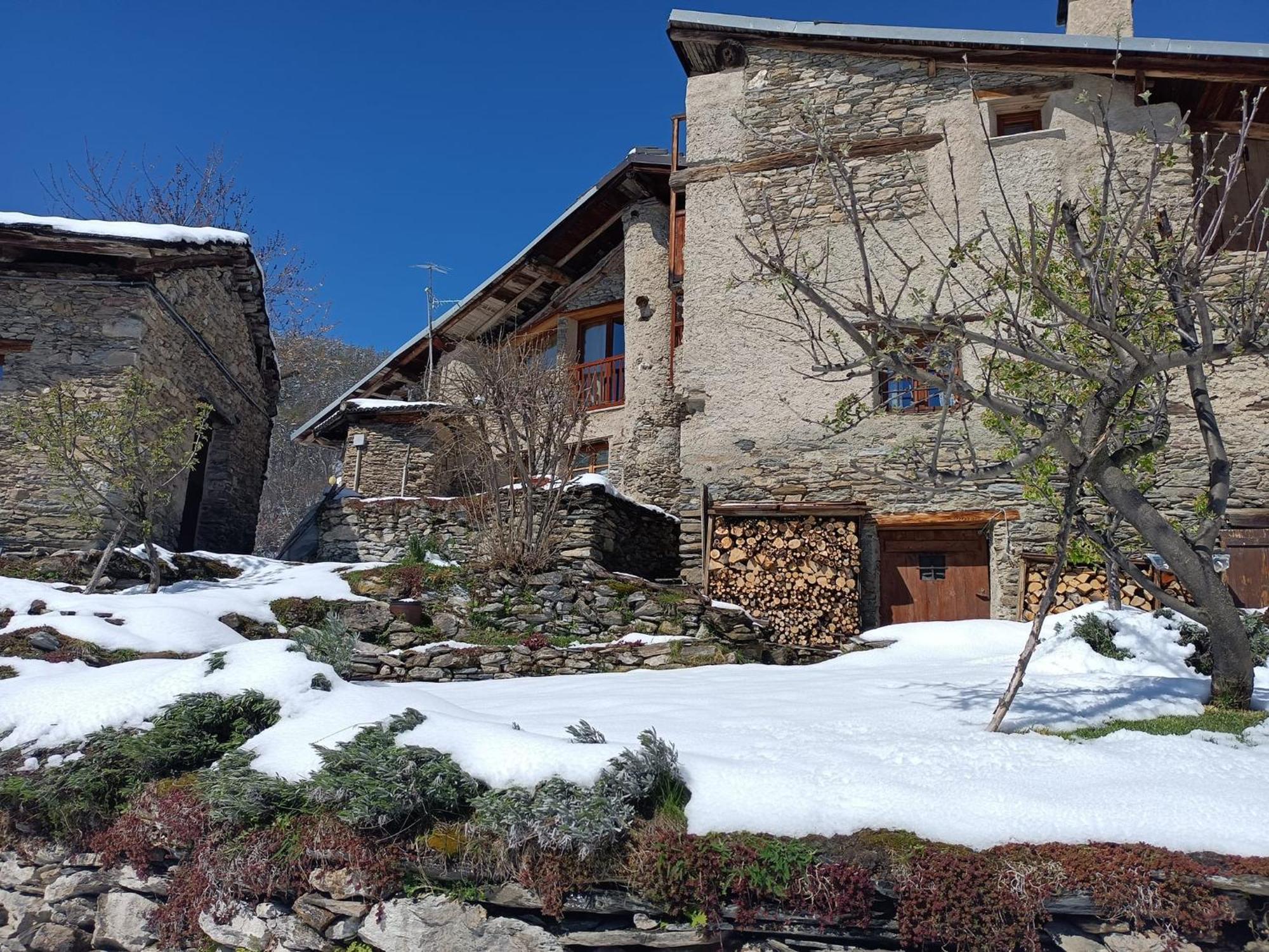 Stroppo Rota D'Amont B&B 외부 사진